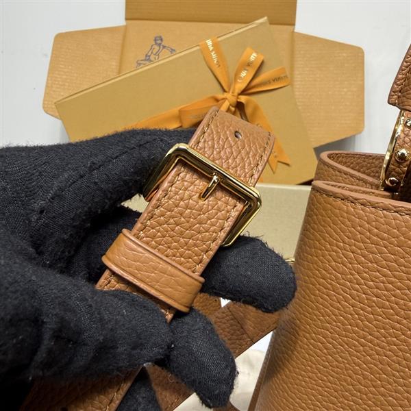 2026120164255865 250